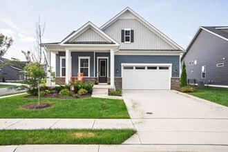 Building Photo - 31080 Silver Maple Dr