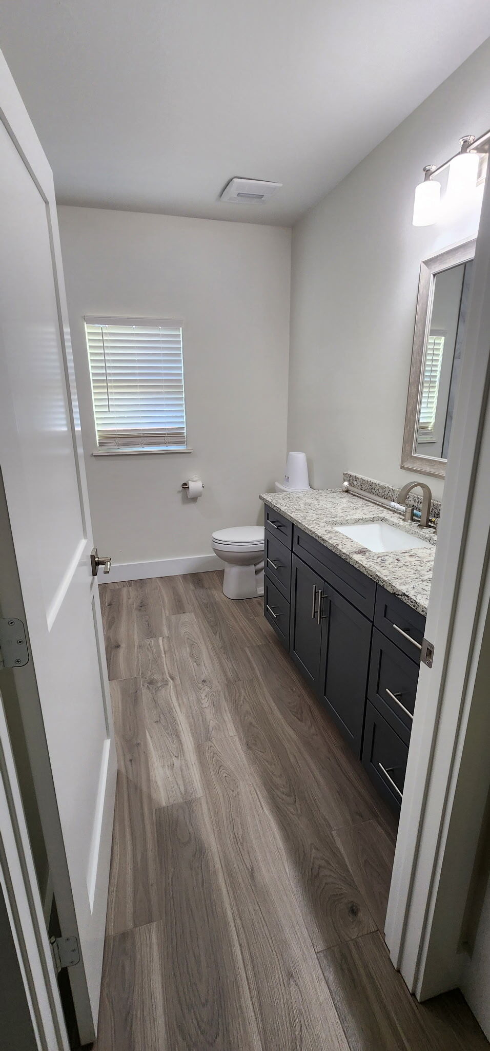 Guest bathroom - 10925 Red Dragon Ln
