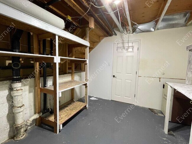 Building Photo - 18347 E Nassau Dr