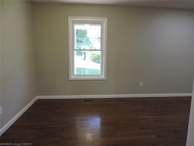 Building Photo - 6724 Riviera Dr