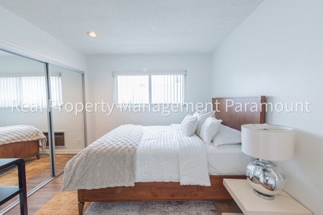 Building Photo - 2-Bedroom Condo for Rent – Spacious, Modern & Centrally Located!