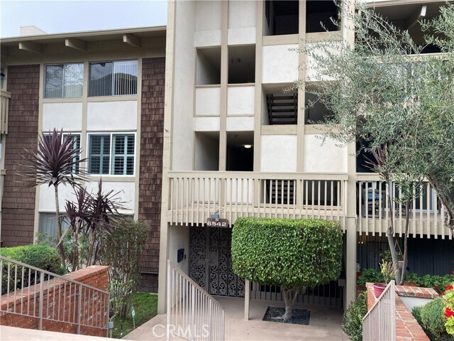 Building Photo - 6542 Ocean Crest Dr