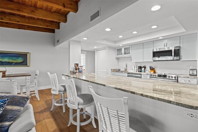 Building Photo - 200 120th Ave W