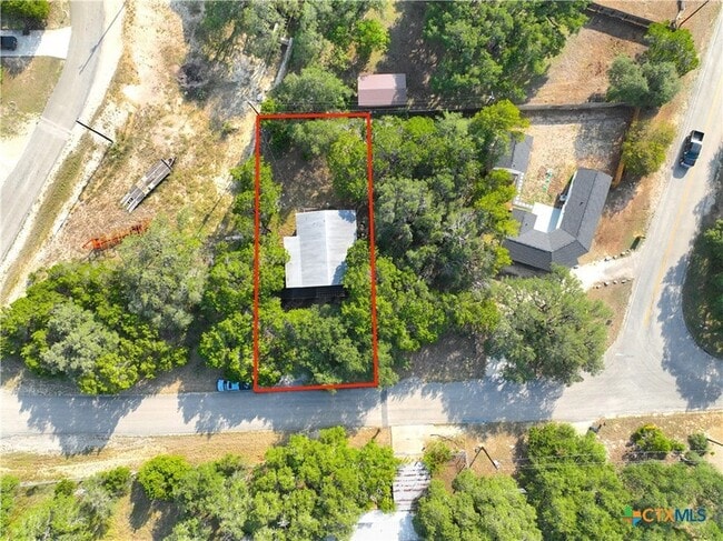 Building Photo - 776 Lookout Dr