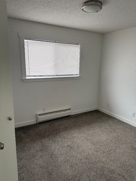Building Photo - 130 SW 184th St