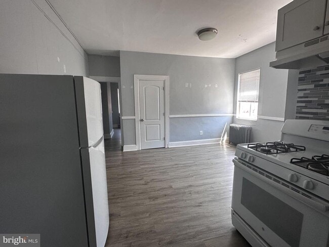 Building Photo - 1416 Snyder Ave