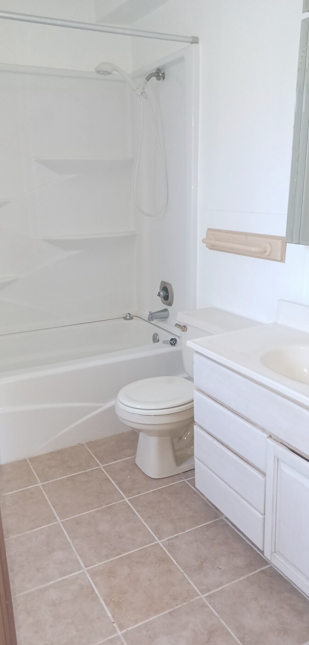 Building Photo - 1731 NE Northgate Way