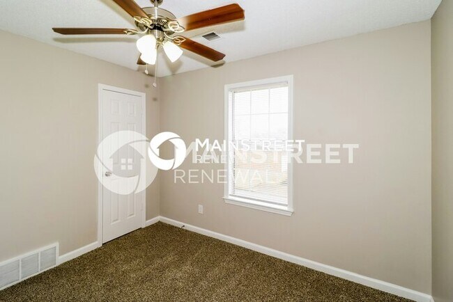 Building Photo - 3 Bedroom Pet-Friendly Home in CORDOVA, TN with Main Street Renewal