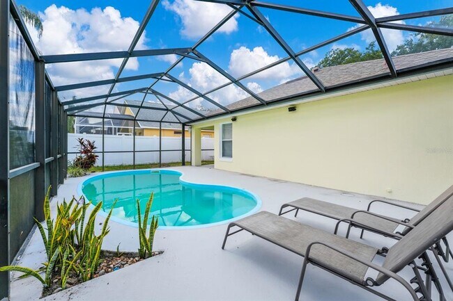 Building Photo - 4314 Bay Vista Dr