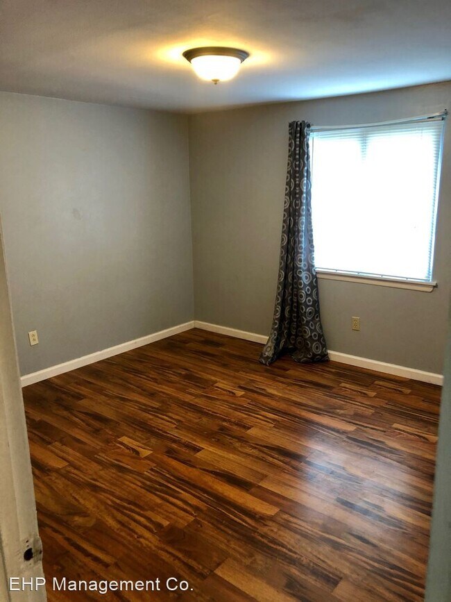 Building Photo - 6233-6239 Terrie Ln