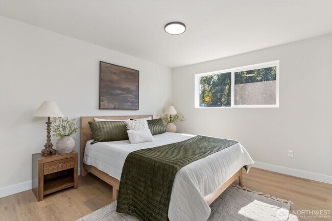 Building Photo - 11602 SE 210th Pl