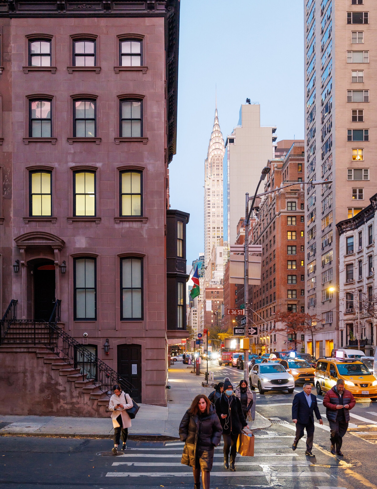 Building Photo - 625 2nd Ave