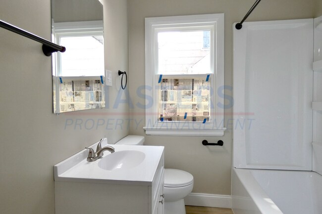 Building Photo - 3453 St Bernard Dr