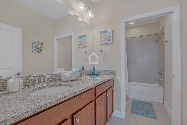 Building Photo - 317 Captiva Dr