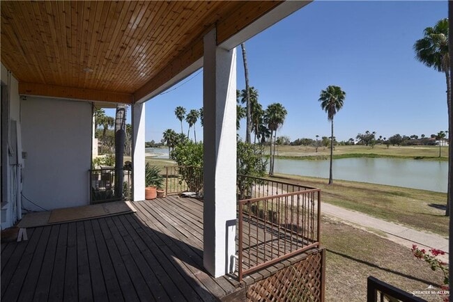 Building Photo - 26 Rio Grande Dr