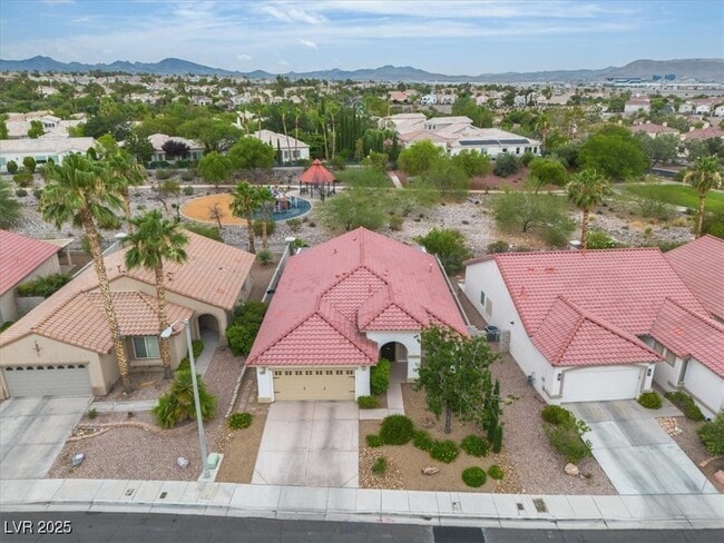 Building Photo - 3027 Panorama Ridge Dr