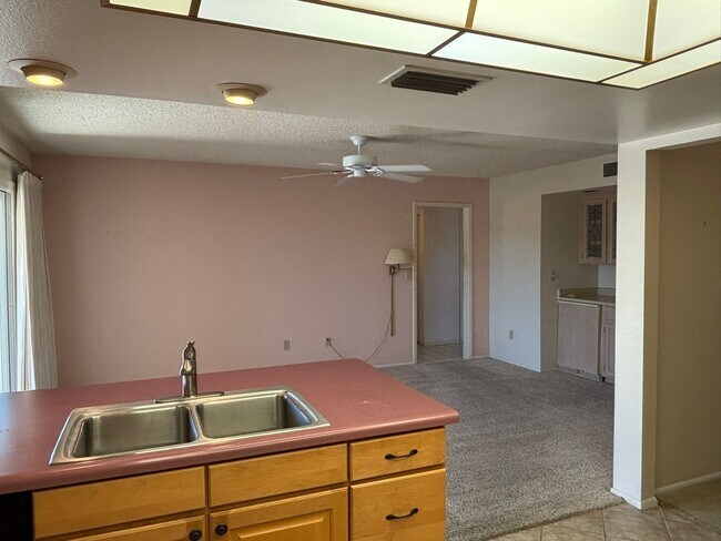 Building Photo - Spacious 3 bedroom Long Term Unfurnished home in Leisure World a 45+ Active Adult Resort Community