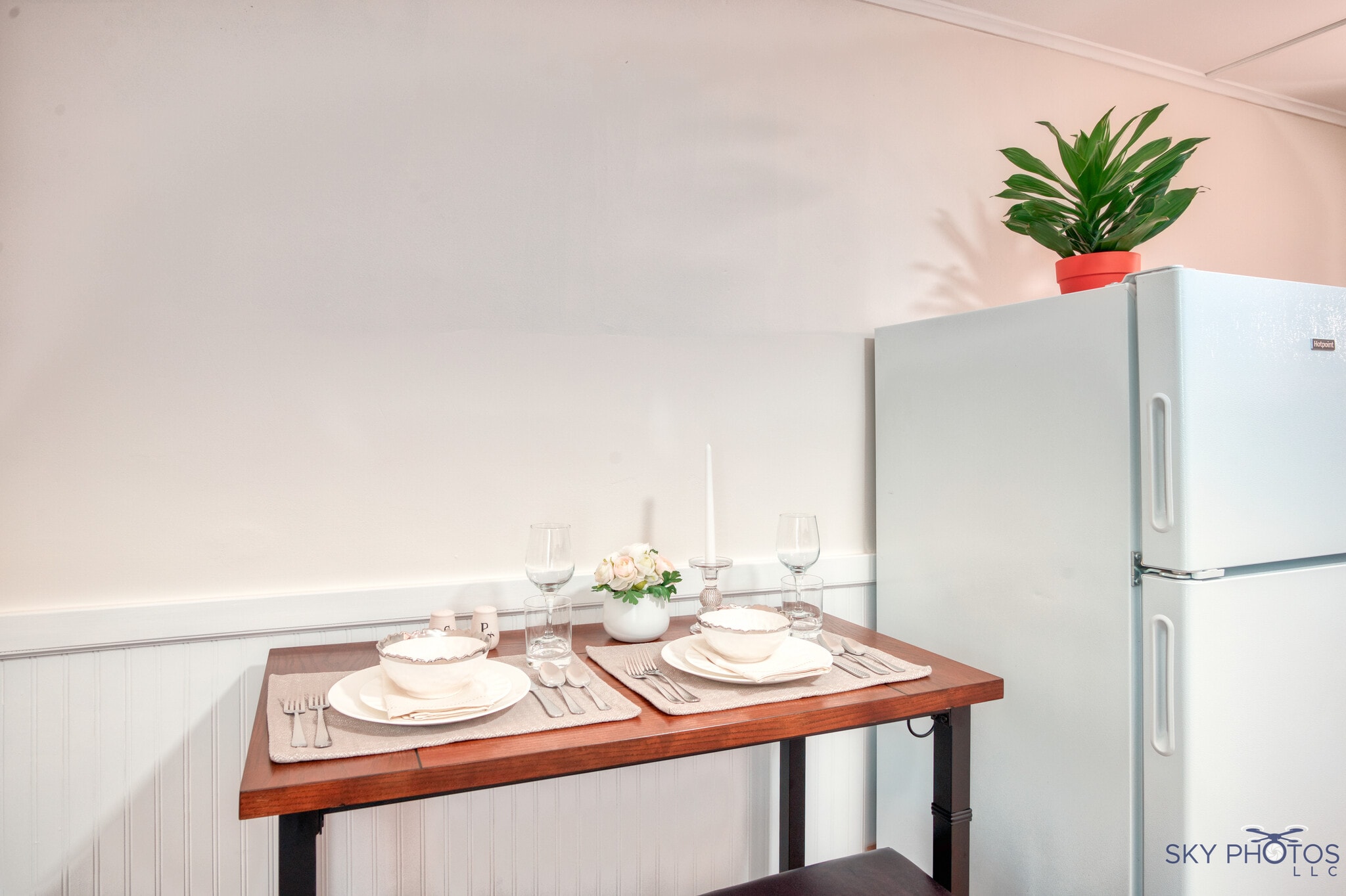 Building Photo - 52 Pomeroy Ave