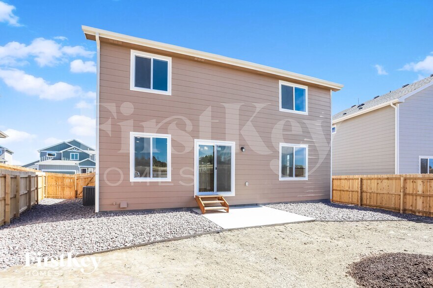 Building Photo - 10559 Horton Dr