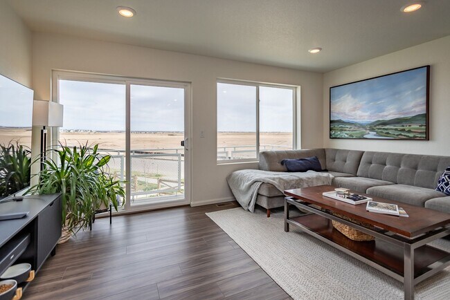 Building Photo - Stylish Three-Level Home in Banning Lewis Ranch!!