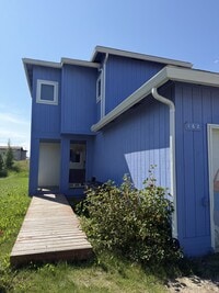 Building Photo - 1215 28th Ave