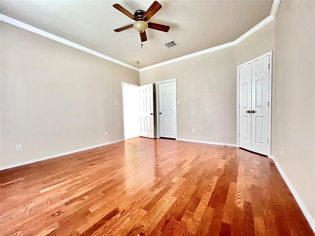 Building Photo - 2639 Blackstone Dr