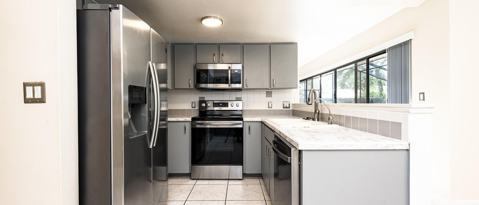Building Photo - 4 Baywood Dr