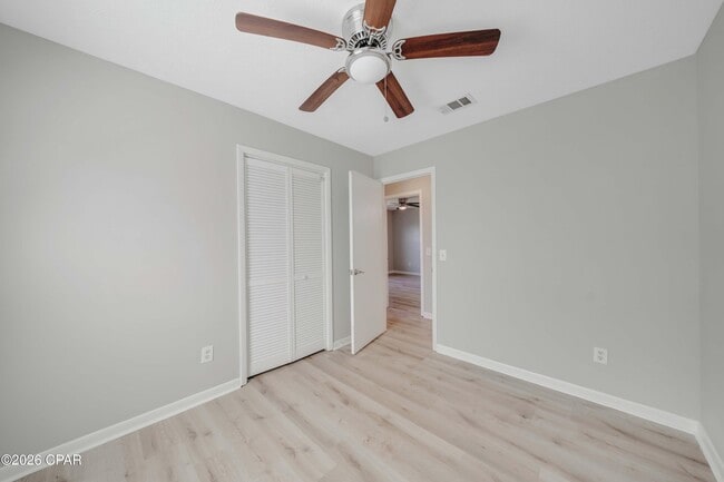 Building Photo - 7011 Lois St