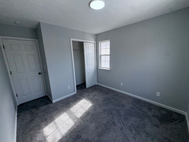 Building Photo - Newly Renovated 3BR/2BA Single-Family Home with Garage – Cleveland