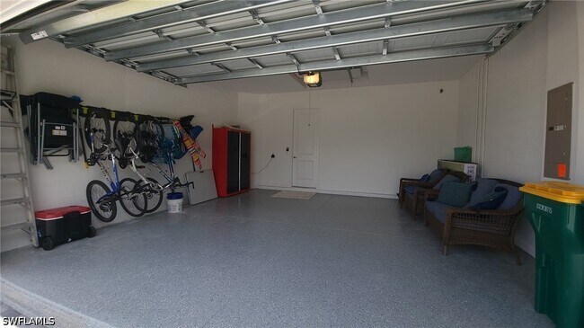 Building Photo - 14891 Loggerhead Dr