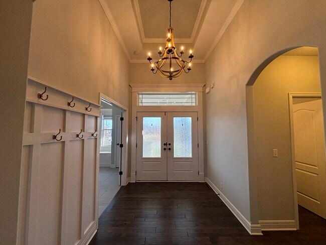 Building Photo - Modern 4BR 3.5 BA w/ Covered Lanai + Community Pool + Dedicated Office in Olathe