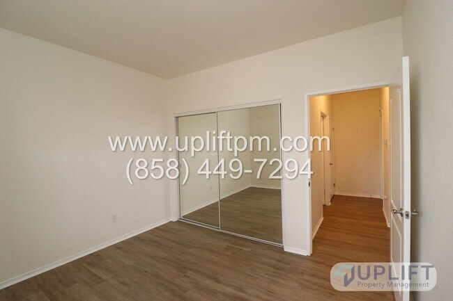 Building Photo - 2-BEDROOM / 2-BATHROOM CONDO - CARMEL VALLEY