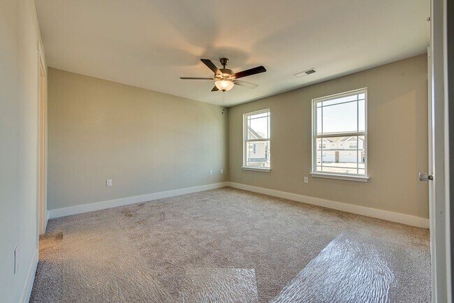 Building Photo - 7042 Magnolia Crossings