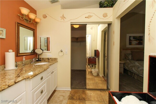 Building Photo - 306 Emerald Bay Cir