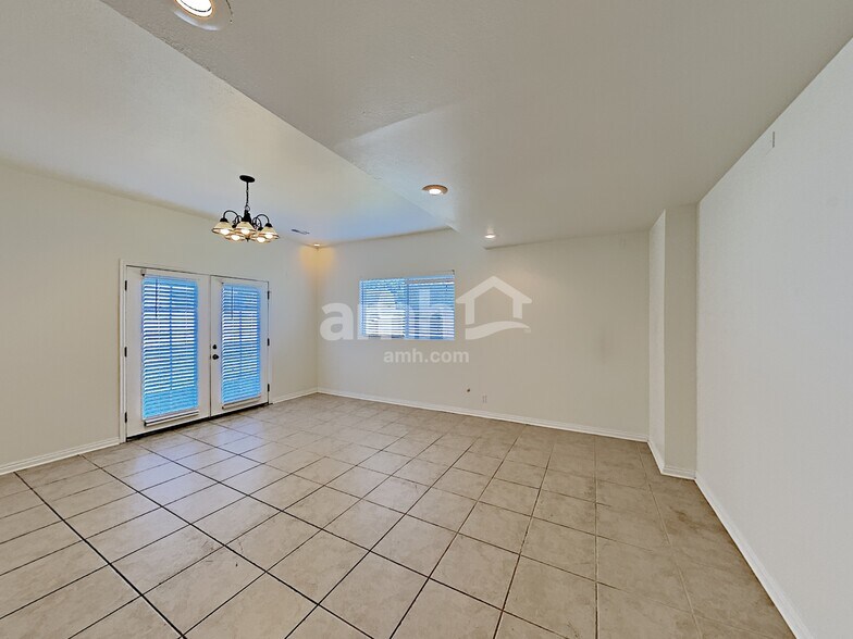 Building Photo - 2484 W 1325 N