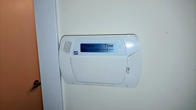 Building Photo - 30 E Huron St