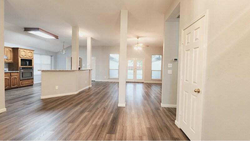 Building Photo - 1701 Stonecrest Trail