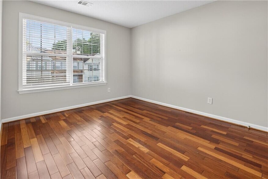 Building Photo - 4645 Valais Ct
