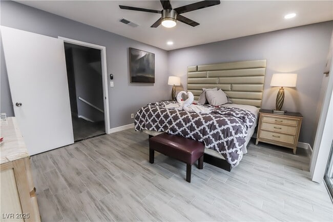 Building Photo - 5301 Opuntia St