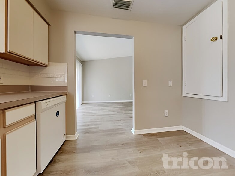 Building Photo - 13239 Prestwick Dr