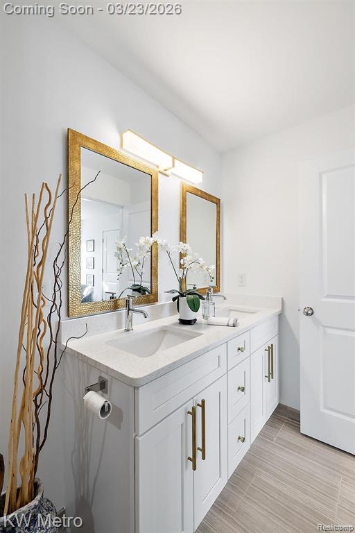 Building Photo - 5931 Stella Dr