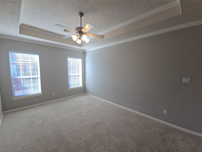 Building Photo - 1515 Olive Park