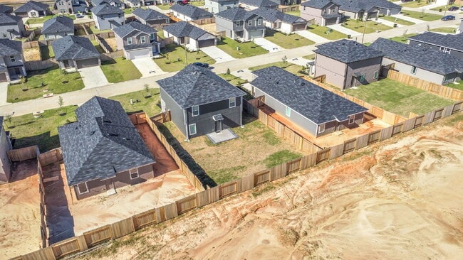 Building Photo - Welcome to the beautiful community of Mill Creek in Magnolia- a vibrant, family-friendly neighbor...