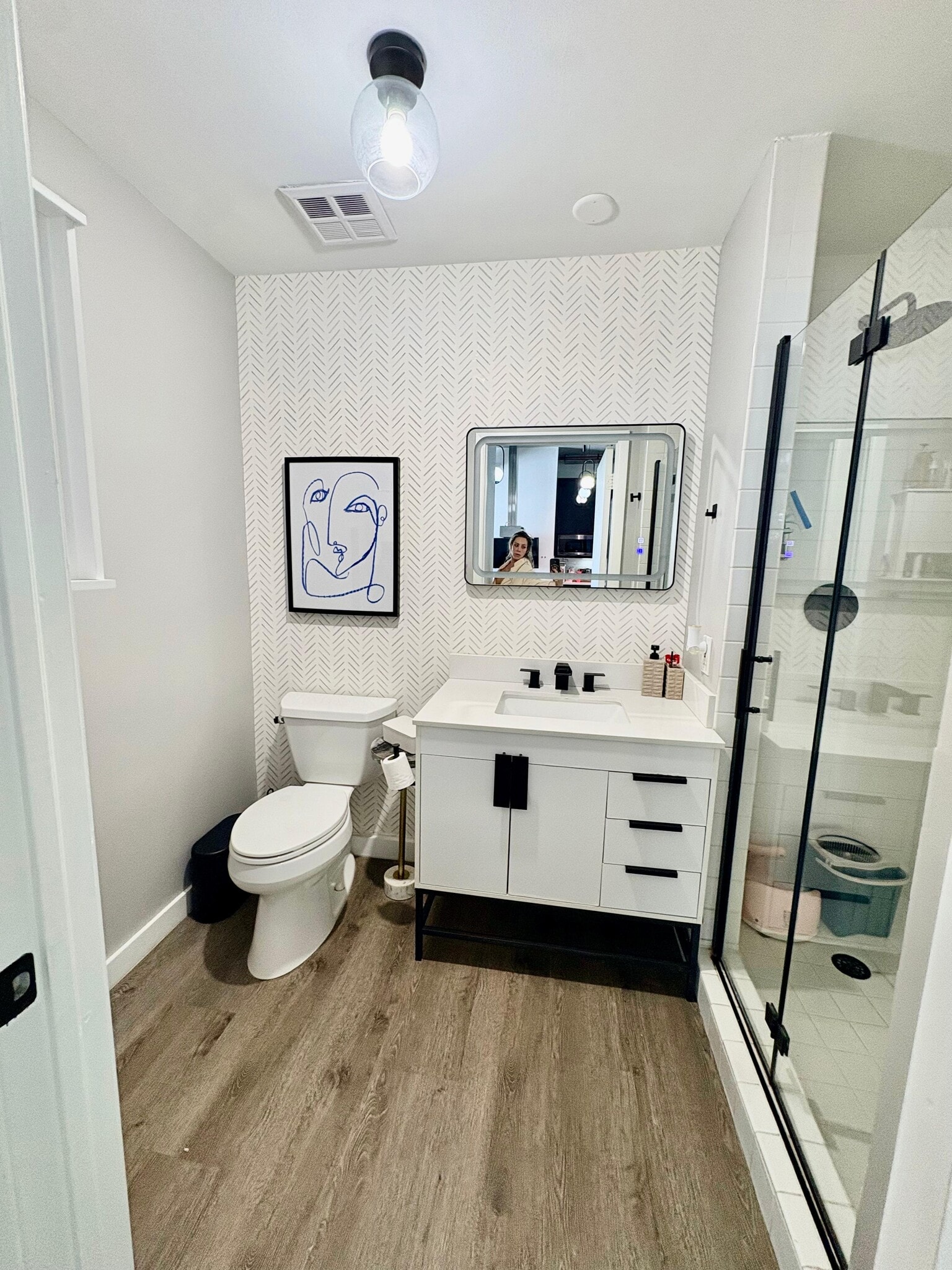 Bathroom - 10 SW South River Dr