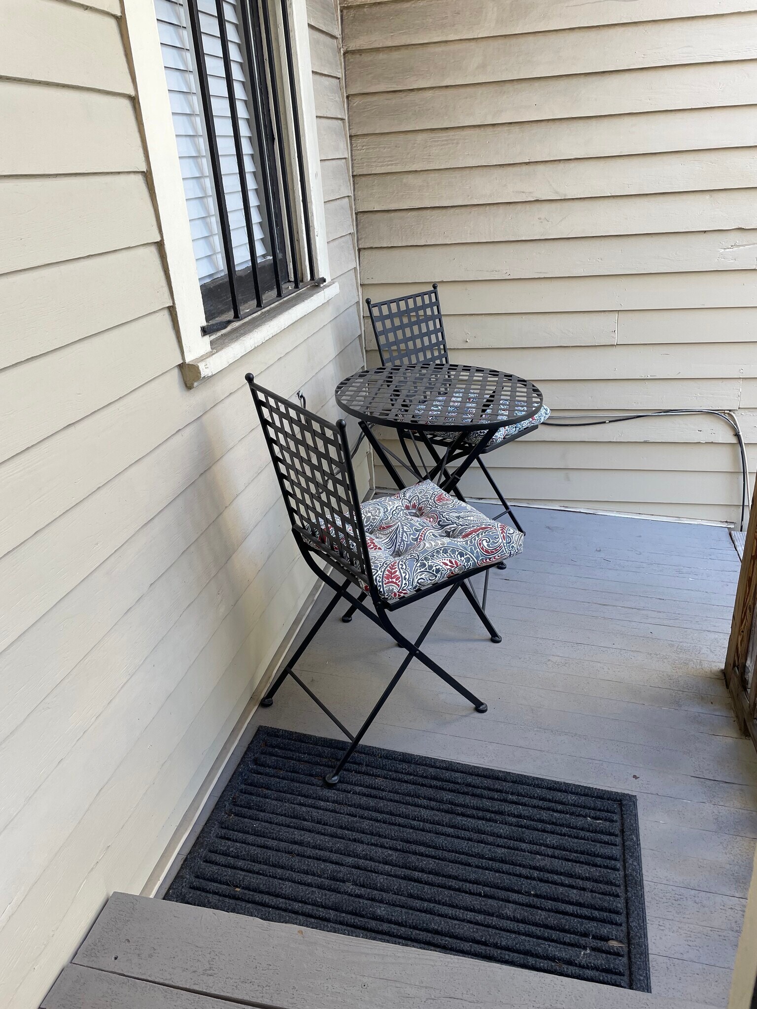 Building Photo - 152 Price St