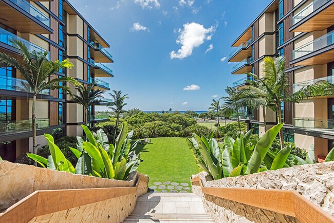 Building Photo - Luxurious Living at Park Lane 1304