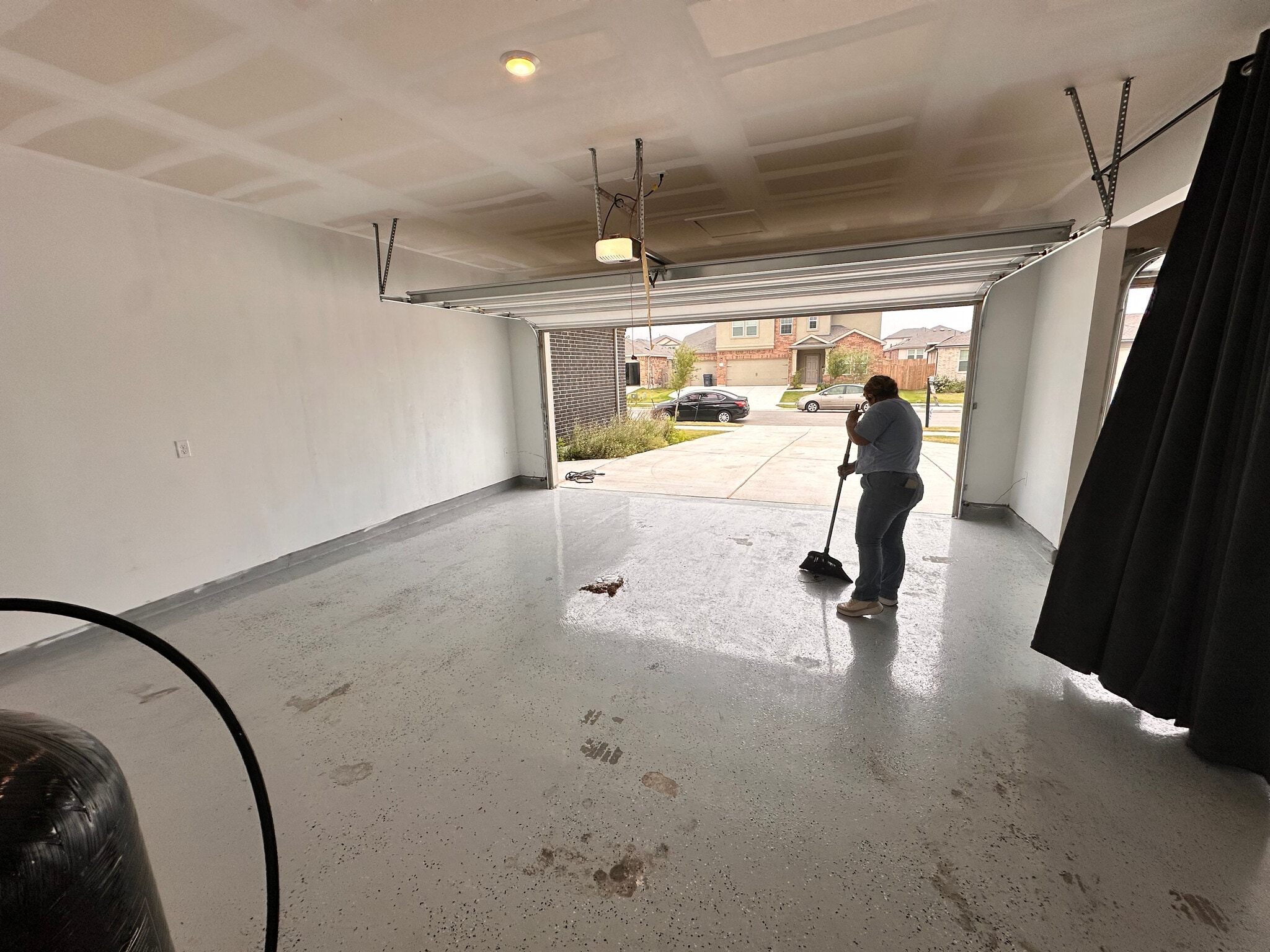 Building Photo - Room in House on Pickerel St