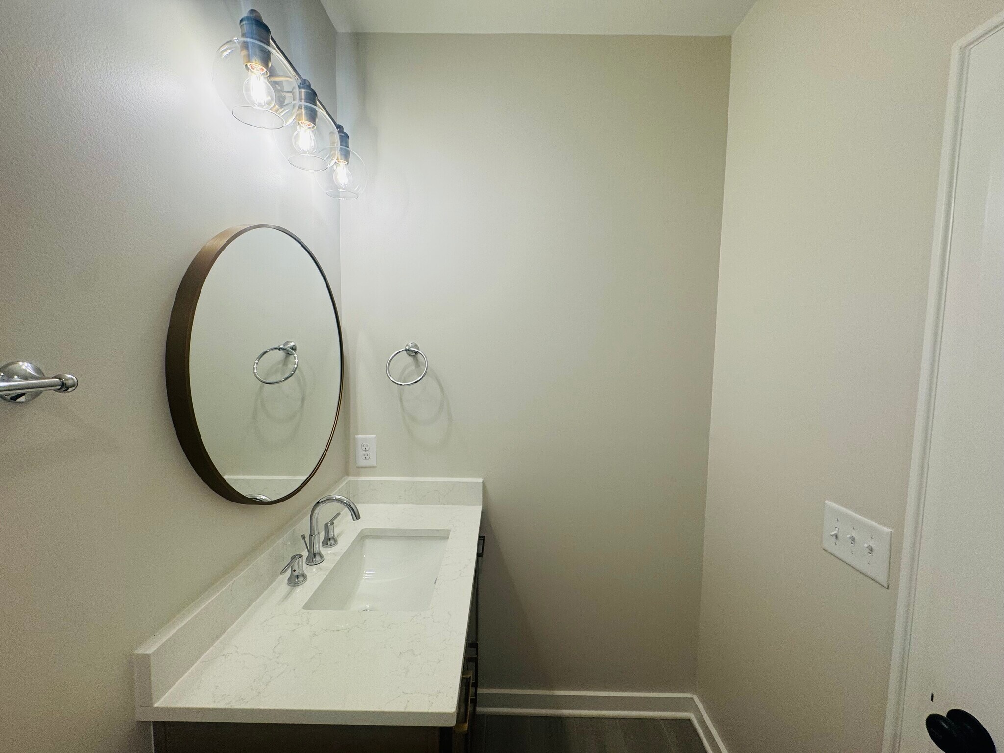 Building Photo - 8089 Atlee Ct