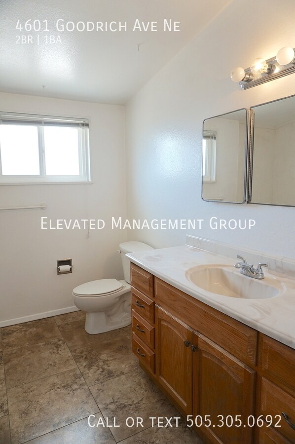 Building Photo - 4601 Goodrich Ave NE