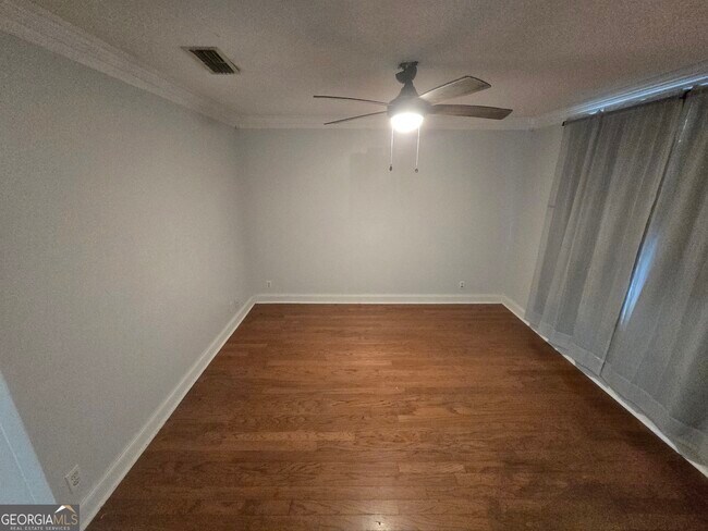 Building Photo - 207 Lake Jordan Blvd W